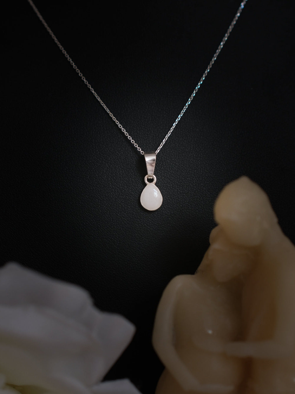 Collier au lait maternel cordon ombilical test de grossesse en forme de goutte