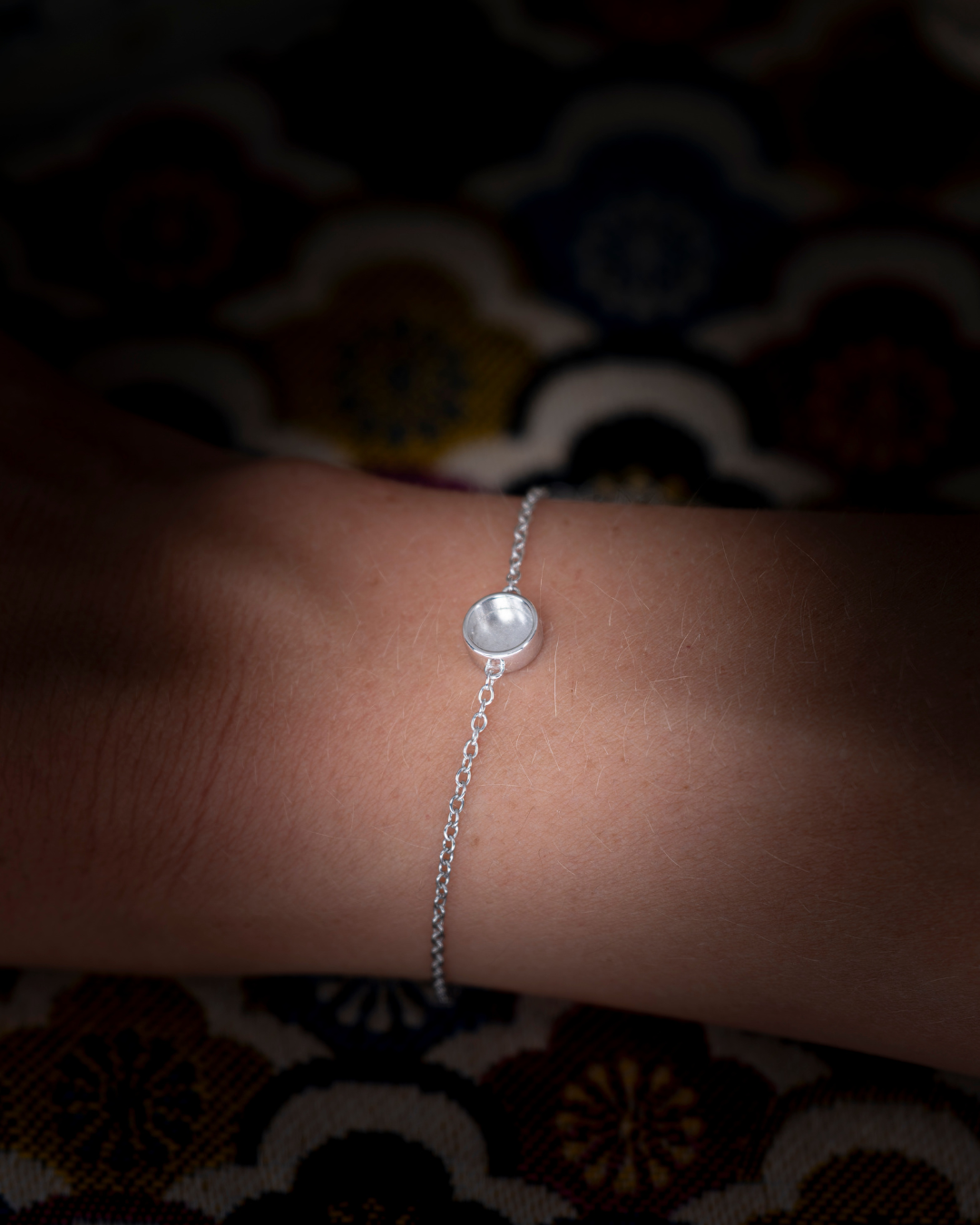 bracelet souvenir de maternité, bijou au lait maternel